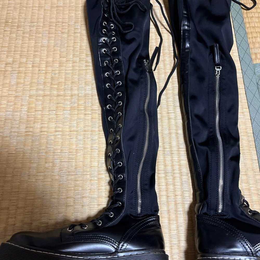 Black long boots - image 3