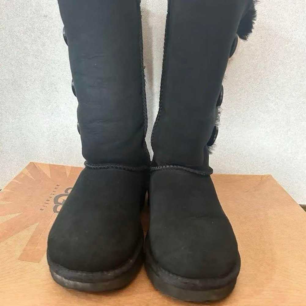 Price Reduced! UGG BAILEY BUTTON TRIPLET - image 2