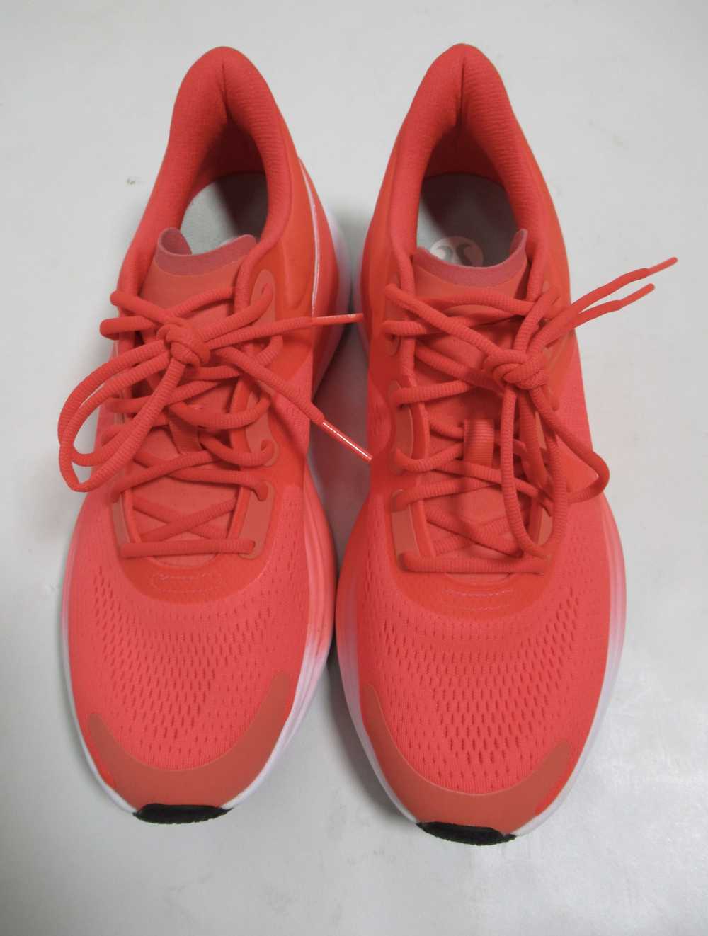 Lululemon Lululemon Blissfeel Running Shoe Flare … - image 2