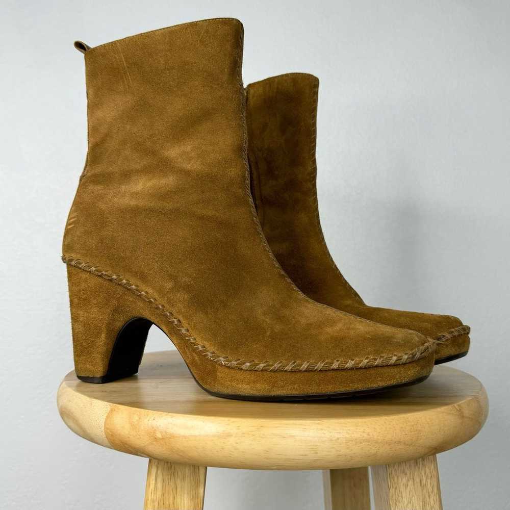 Chunky 90s Style Heeled Suede Boots Tan LINEA PAO… - image 4