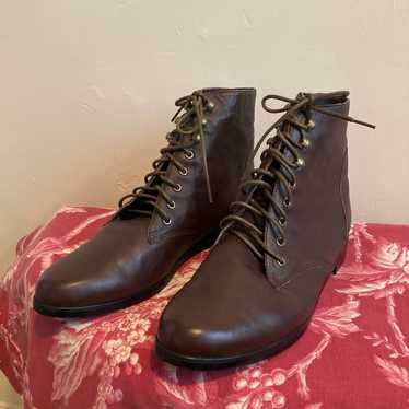 Vintage Hunt Club Brown Leather Ankle Boots