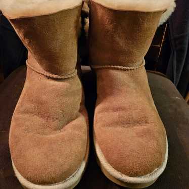 UGG Selene Bailey Ugg Boots size 9