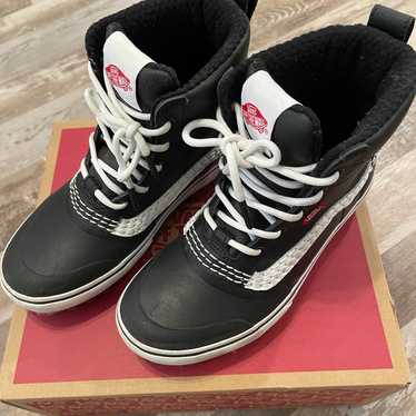 Vans Snow Boots