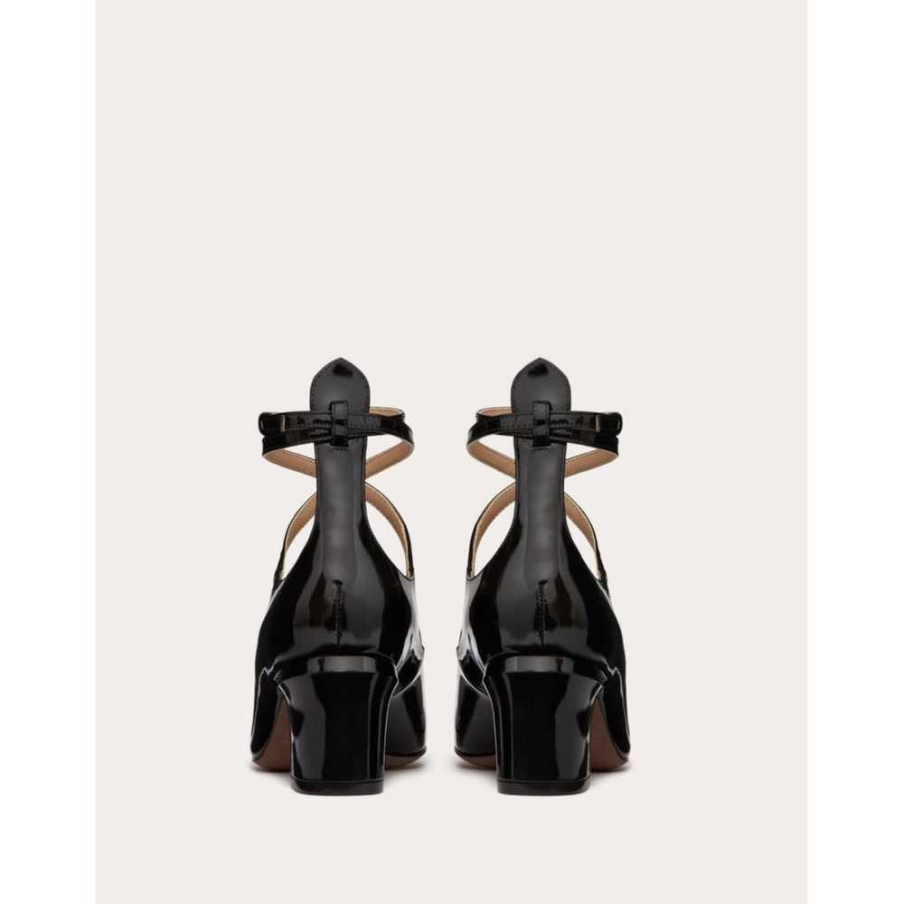 Valentino Garavani Tango patent leather heels - image 4