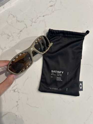 Oakley × Satisfy Satisfy Running x Oakley Straight