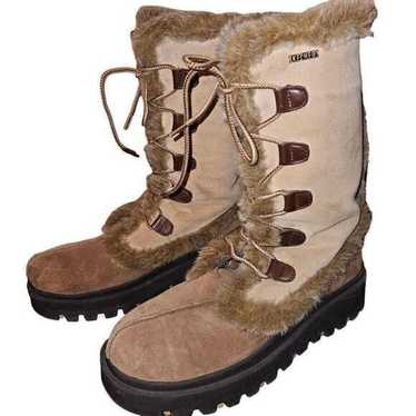 Y2k Sketchers platform fur boots