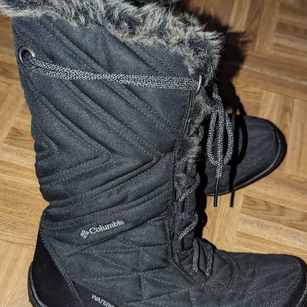 Columbia Boots size 9.5 - image 2