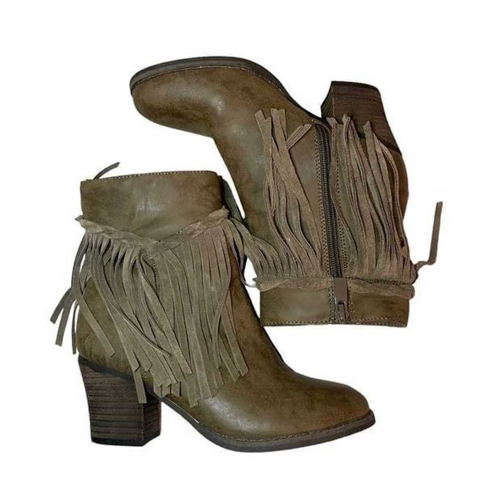 Sbicca - Sound Leather Bootie Khaki Size 6 - image 1