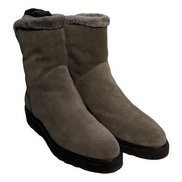 Aquatalia Shearling boots