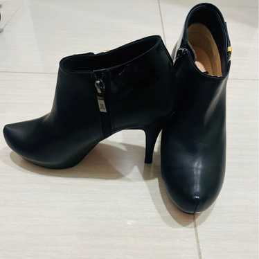 LANVIN Lanvin en Bleu Black Leather Booties 8cm H… - image 1