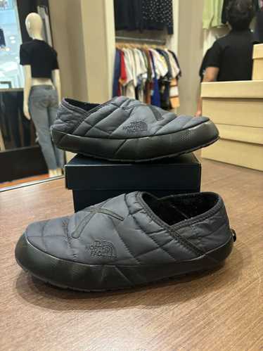 Kaws × The North Face Thermal Traction Mule V Slip