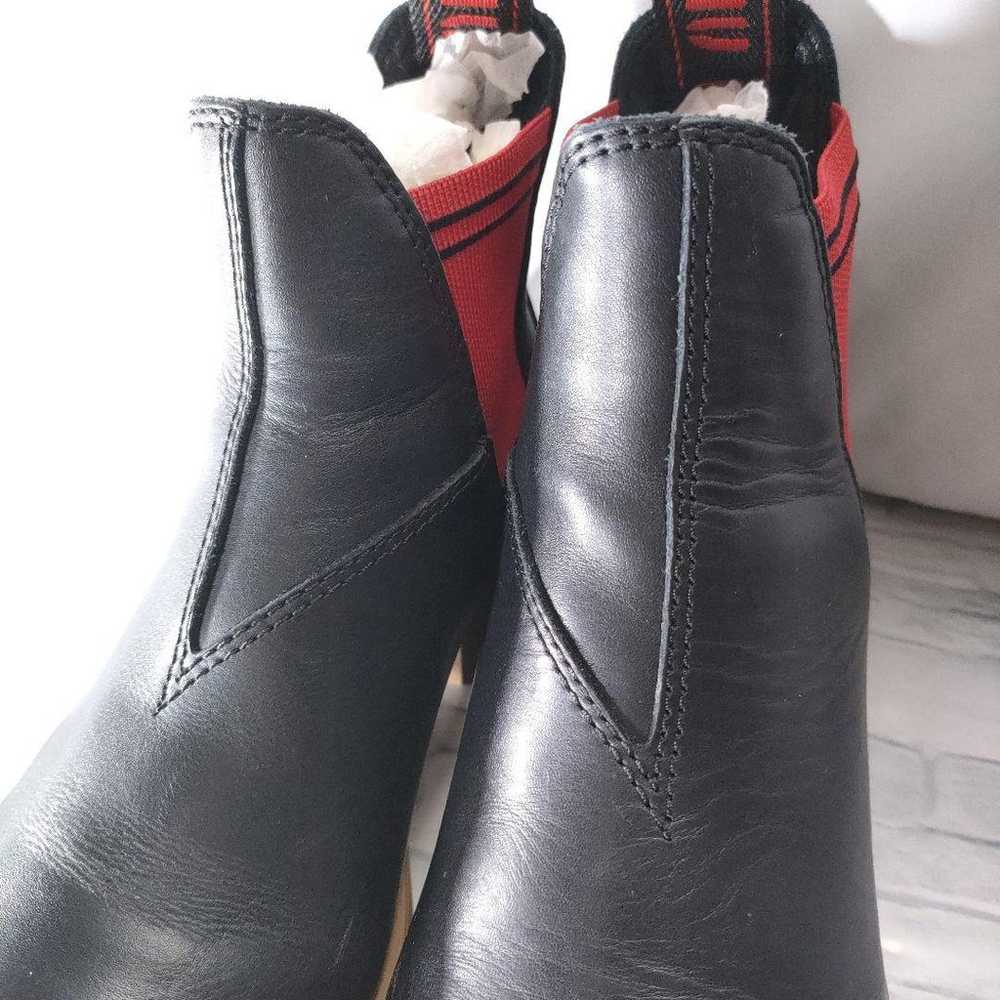 miumiu Side Gore Short Boots Leather × Rubber Sol… - image 6