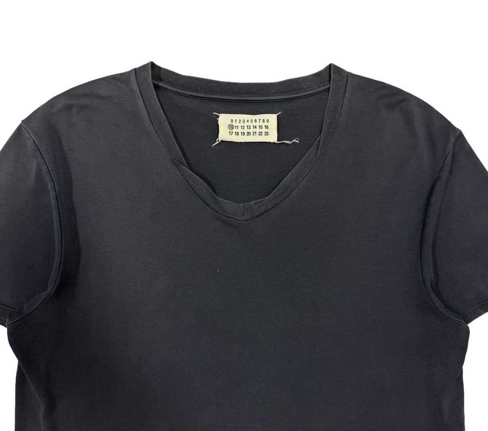 Maison Margiela Maison Margiela Plain V-neck Tee - image 3