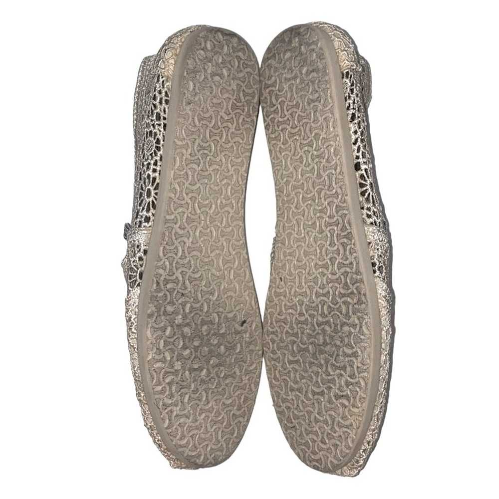 TOMS Cream Floral Eyelet Slip-On Flats, Size 8.5 - image 3