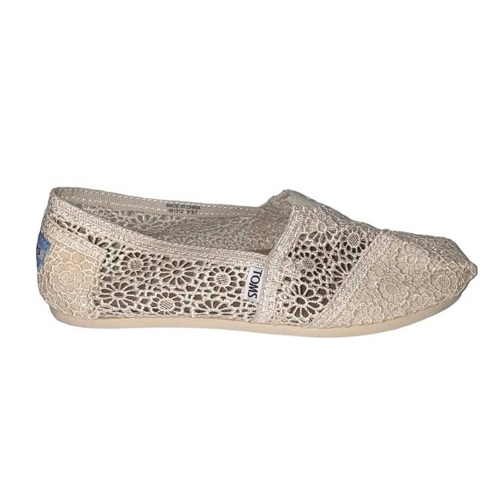 TOMS Cream Floral Eyelet Slip-On Flats, Size 8.5 - image 6