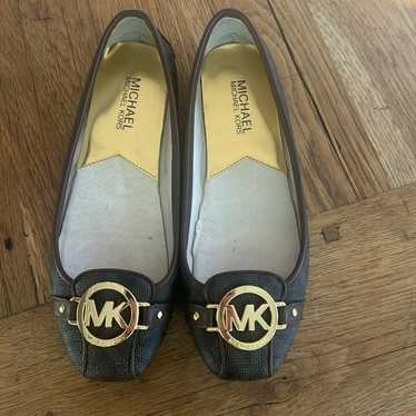 Michael kors flats