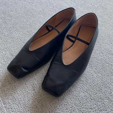 Mila Owen Square-Toe Flat Shoes 24.5cm