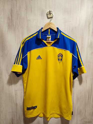 Adidas × Soccer Jersey × Streetwear Sweden 2000 2… - image 1