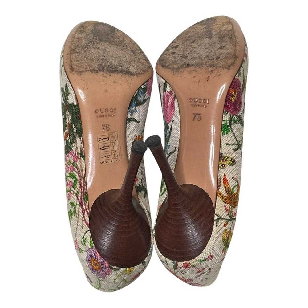 Gucci Vintage Floral Canvas Round Toe Wood Heel P… - image 6