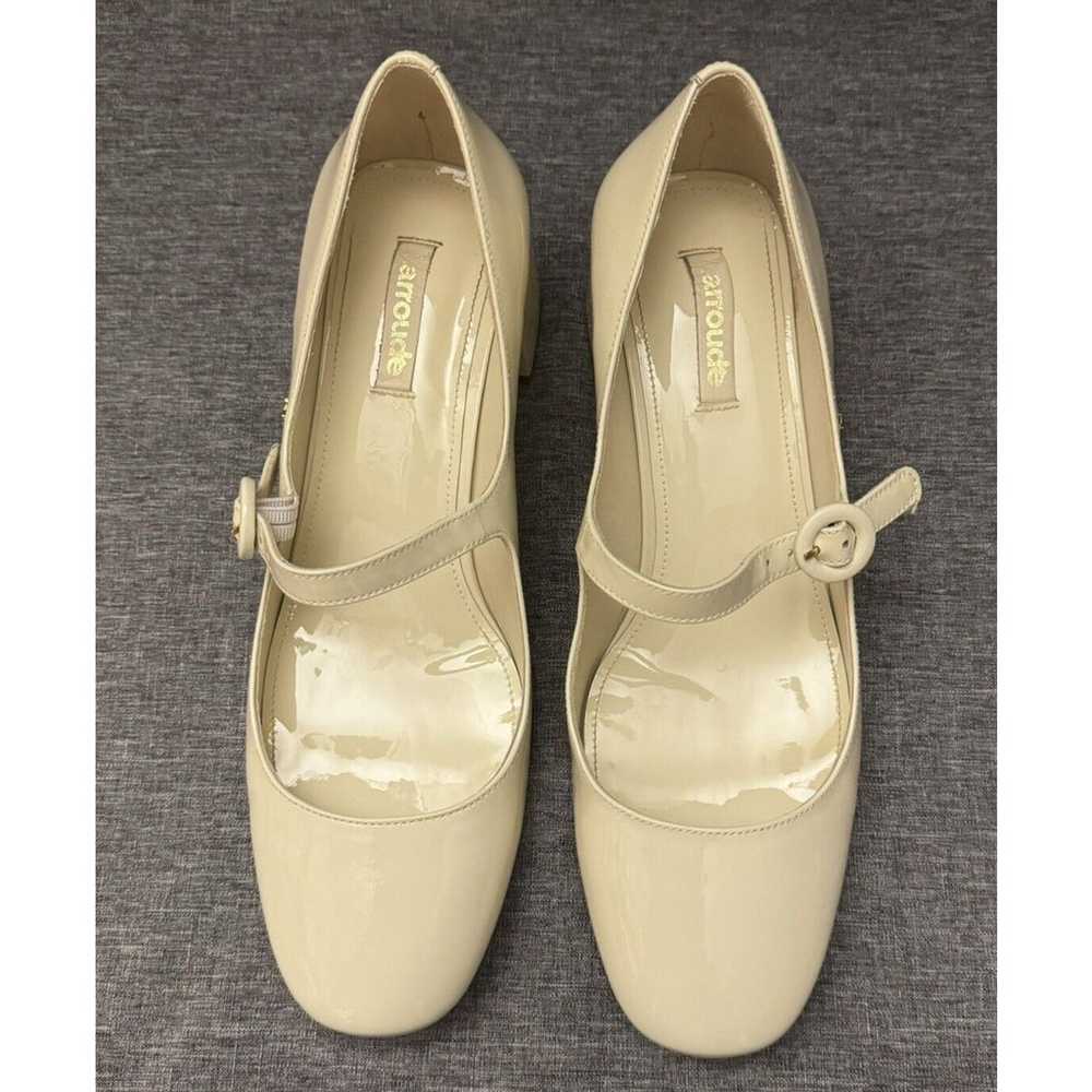 LARROUDÉ Blair Block Pump In Ivory Patent Size 9.5 - image 2