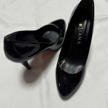 DIANA Black Pumps with Red Sole High Heels