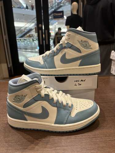 Jordan Brand Jordan 1 Mid “UNC”