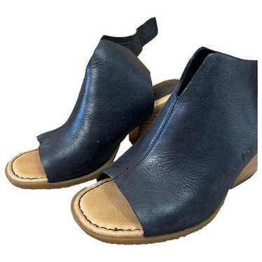 Born Leather sandal