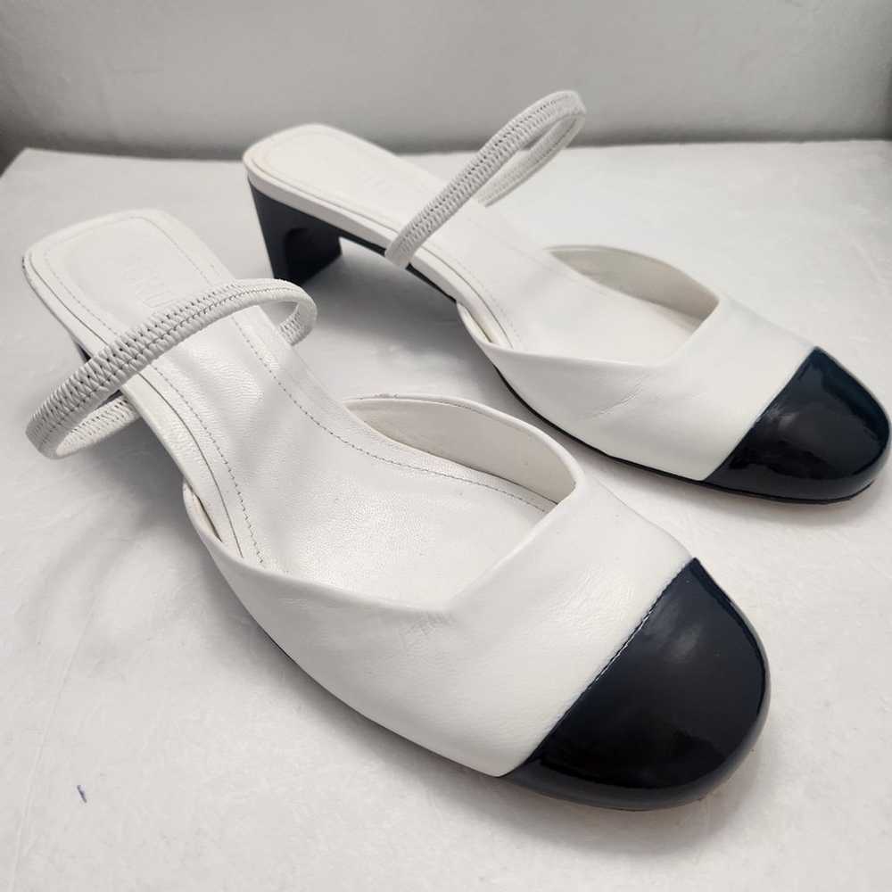 SCHUTZ Bertie Leather Pump 8 White Black Colorblo… - image 2