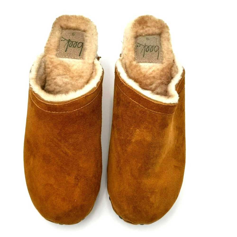 BEEK Women's 9 Woodpecker Shearling Clog Saddle L… - image 3