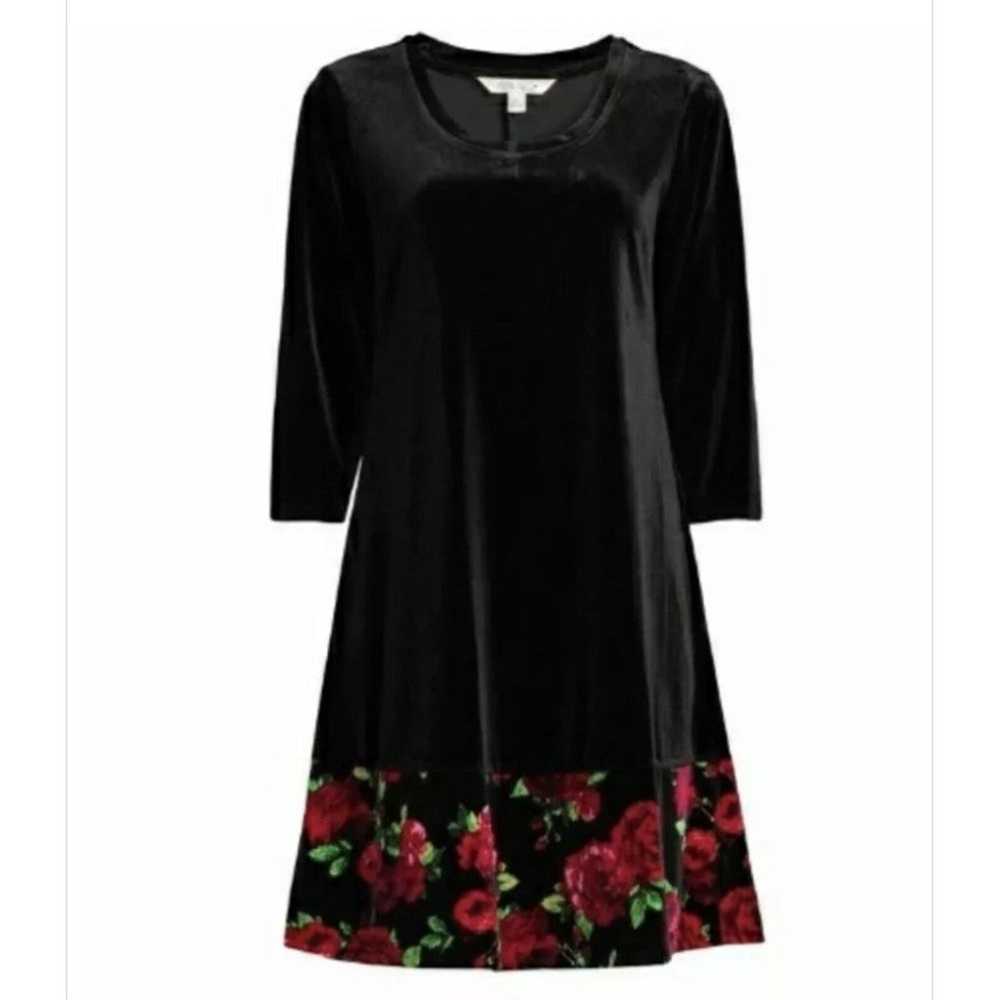 The Pioneer woman black velvet Roses dress size 2… - image 3