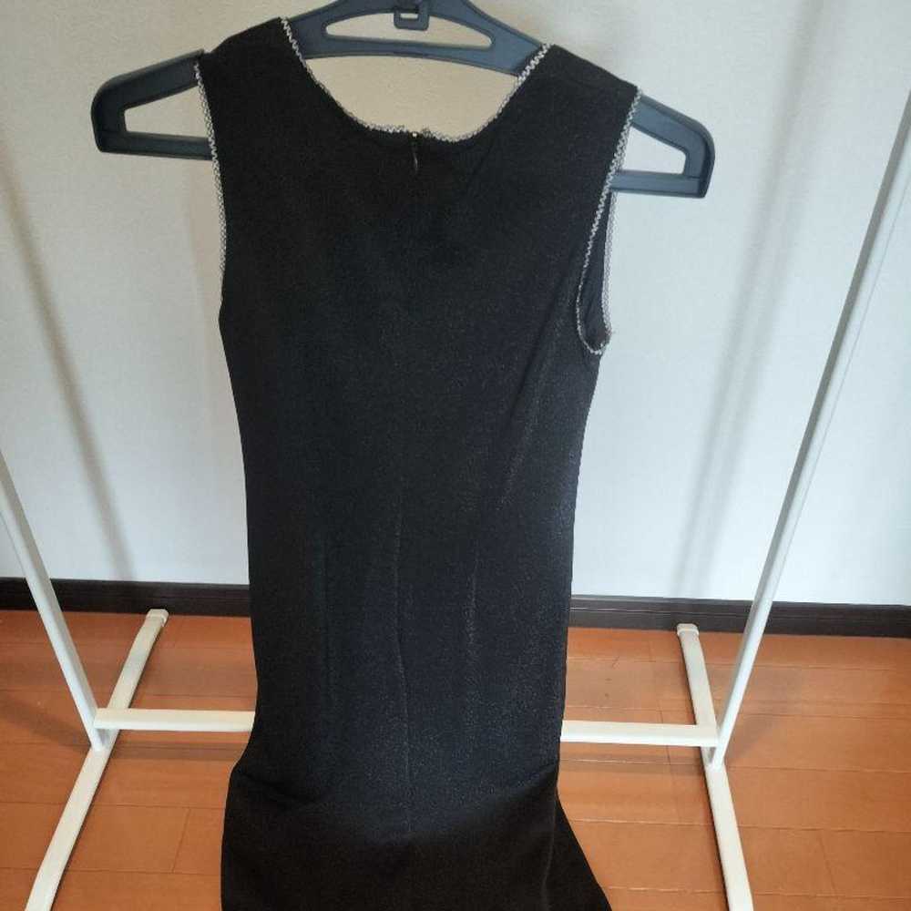 Black sleeveless dress - image 2