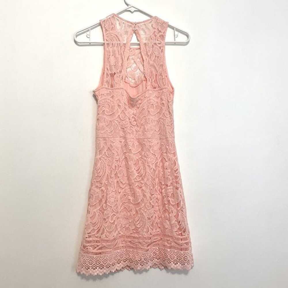 HOLLISTER Light Pink Crochet Lace Illusion Neckli… - image 10