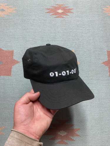 Streetwear × Vintage VTG Strapback hat 2000 mille… - image 1