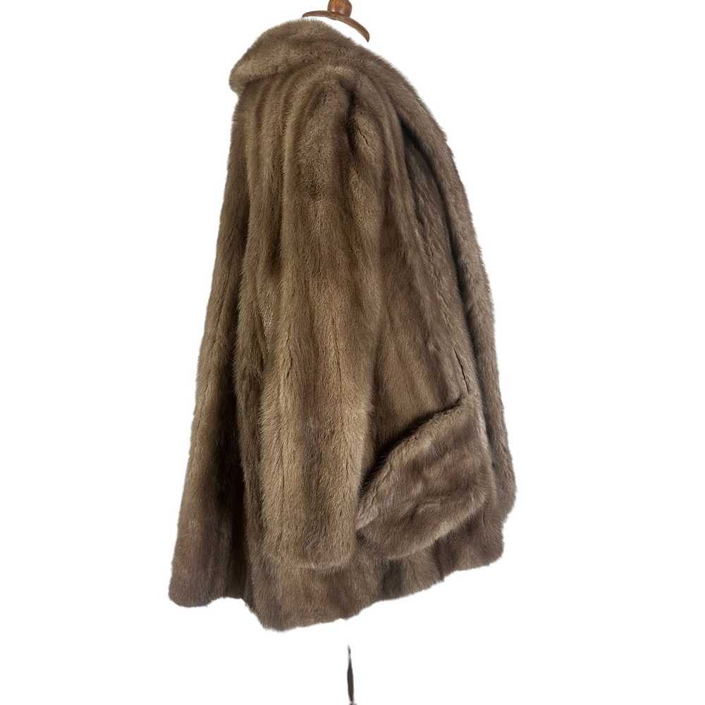 Vintage Vintage 1960s Brown Mink Fur Cape Stole W… - image 6