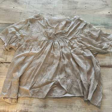 Magnolia Love Company 100% Silk Top. Taupe Color. 