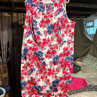 Never worn sleeveless floral cocktail dress