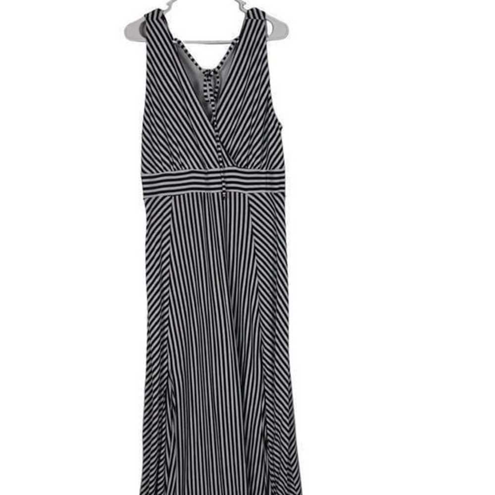 TORRID Black / White Striped Knee Slit Maxi Dress… - image 4