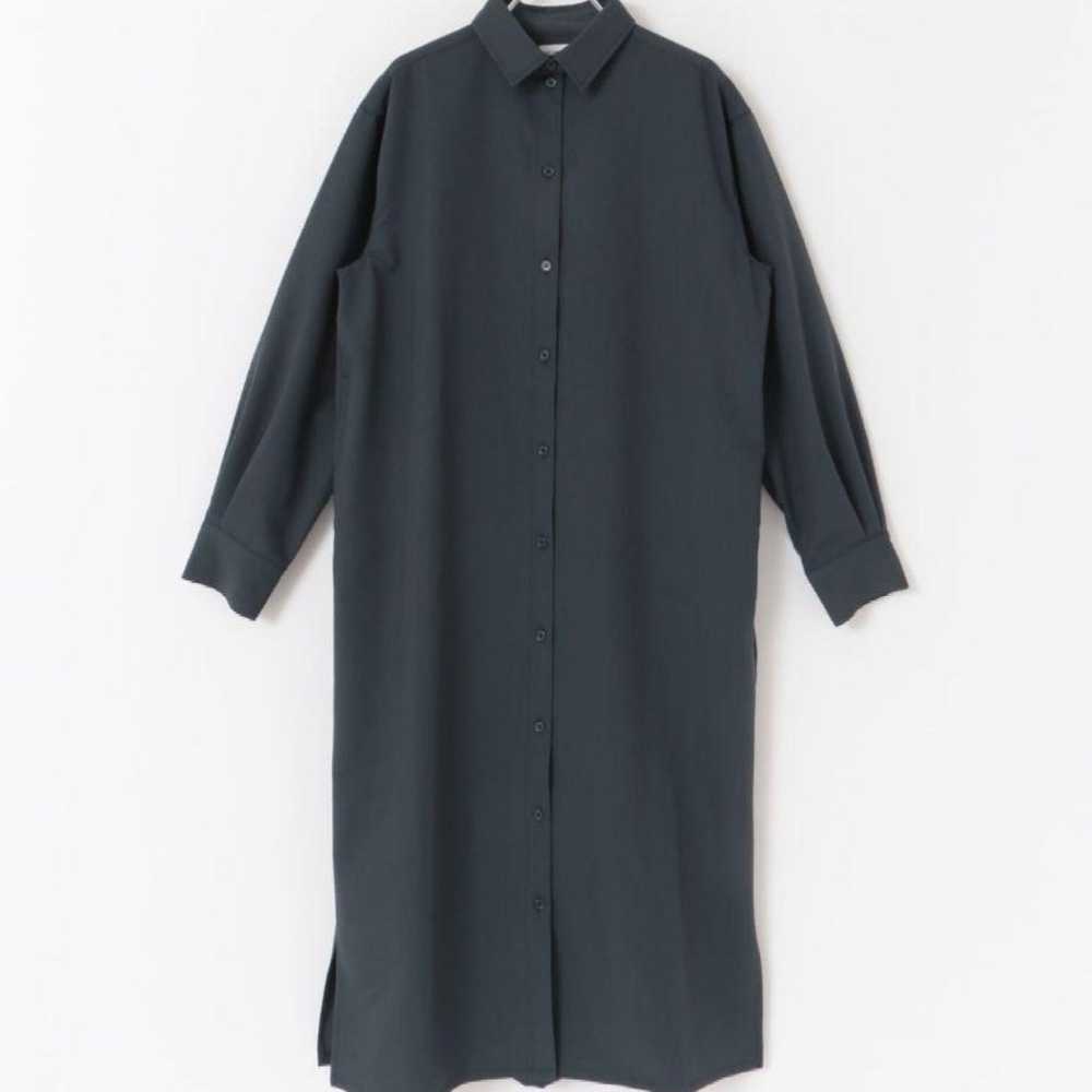 【URBAN RESEARCH DOORS】Peach Skin Shirt Dress - image 4