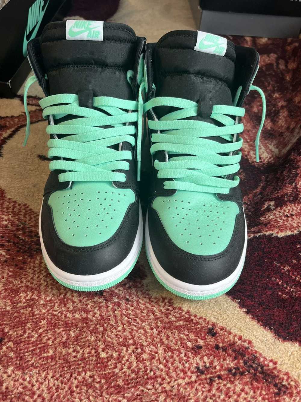 Jordan Brand × Nike Jordan 1 green glow - image 3