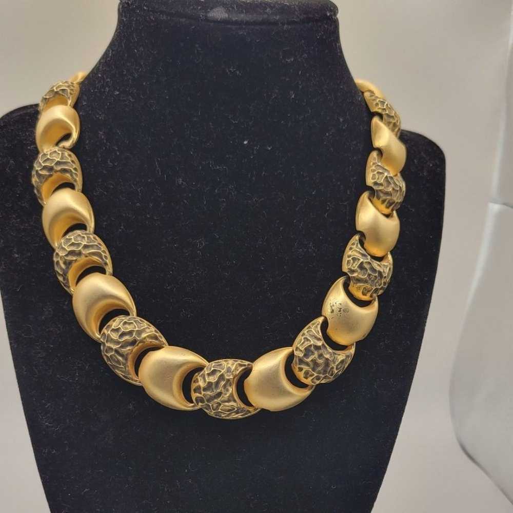 Vintage Gold tone Circle Thin Necklace - image 4