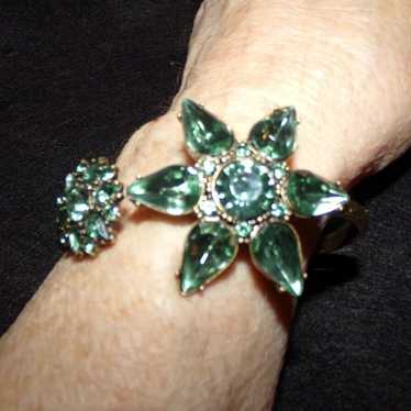 Vintage Green Blue Rhinestone Floral Star Designe… - image 1