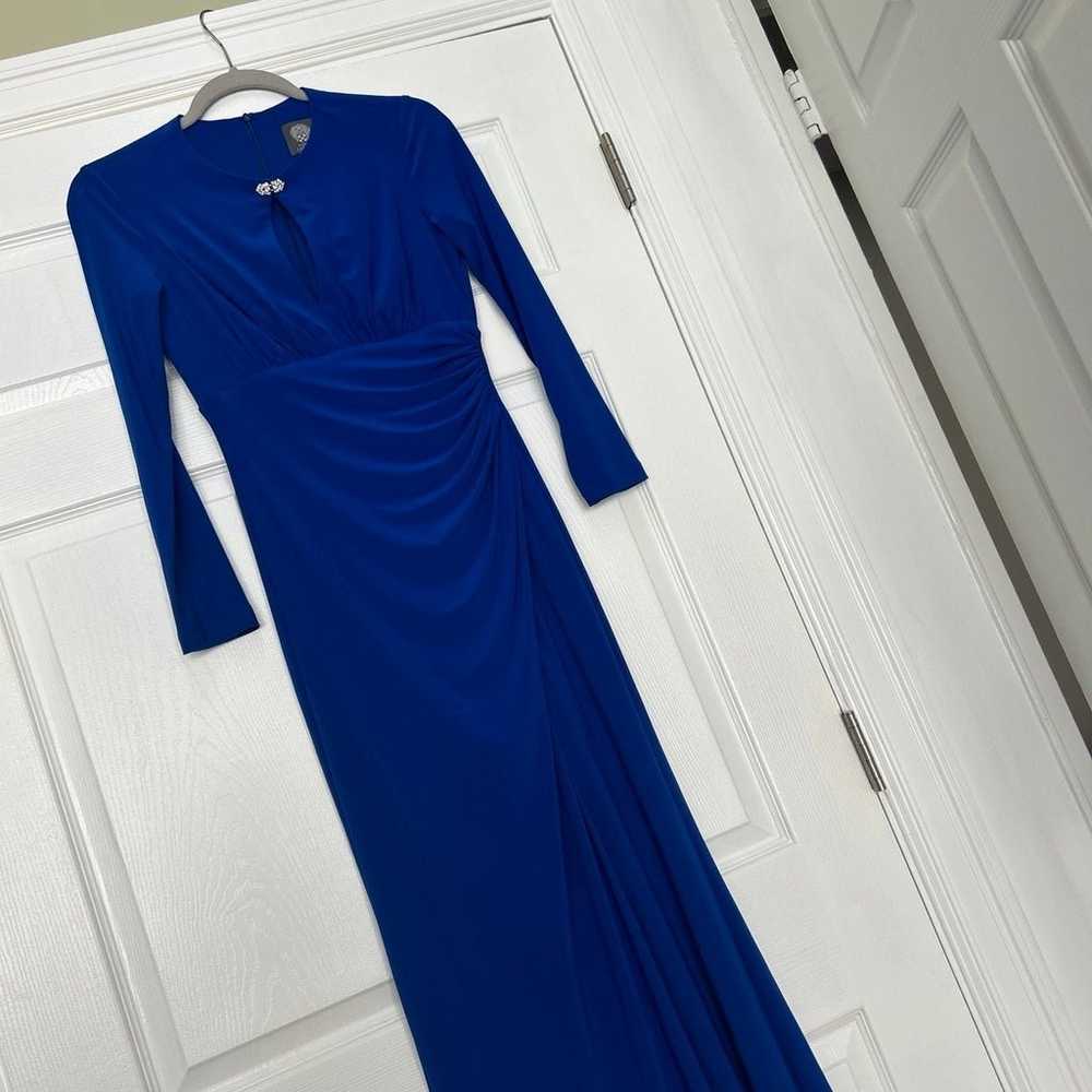 Worn once  Vince camuto  gown size 4 - image 7