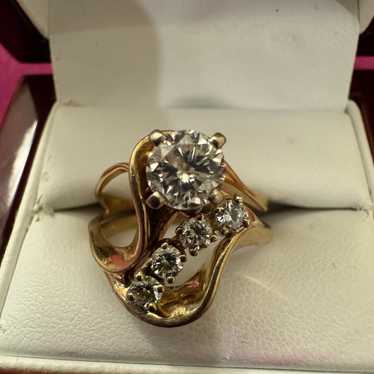 14k solid yellow gold and natural diamonds ring - image 1