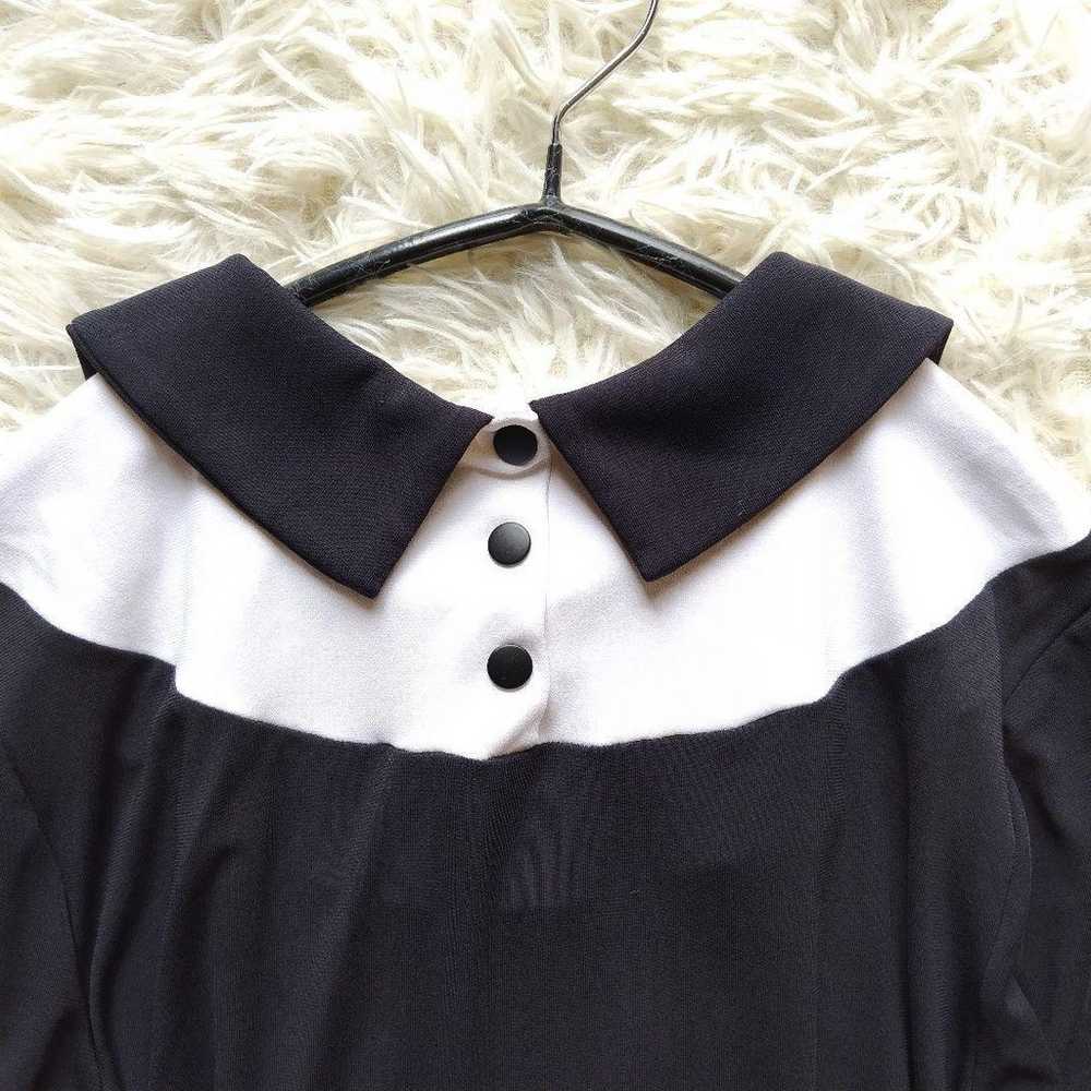 In excellent condition, Agnès B. round collar and… - image 10