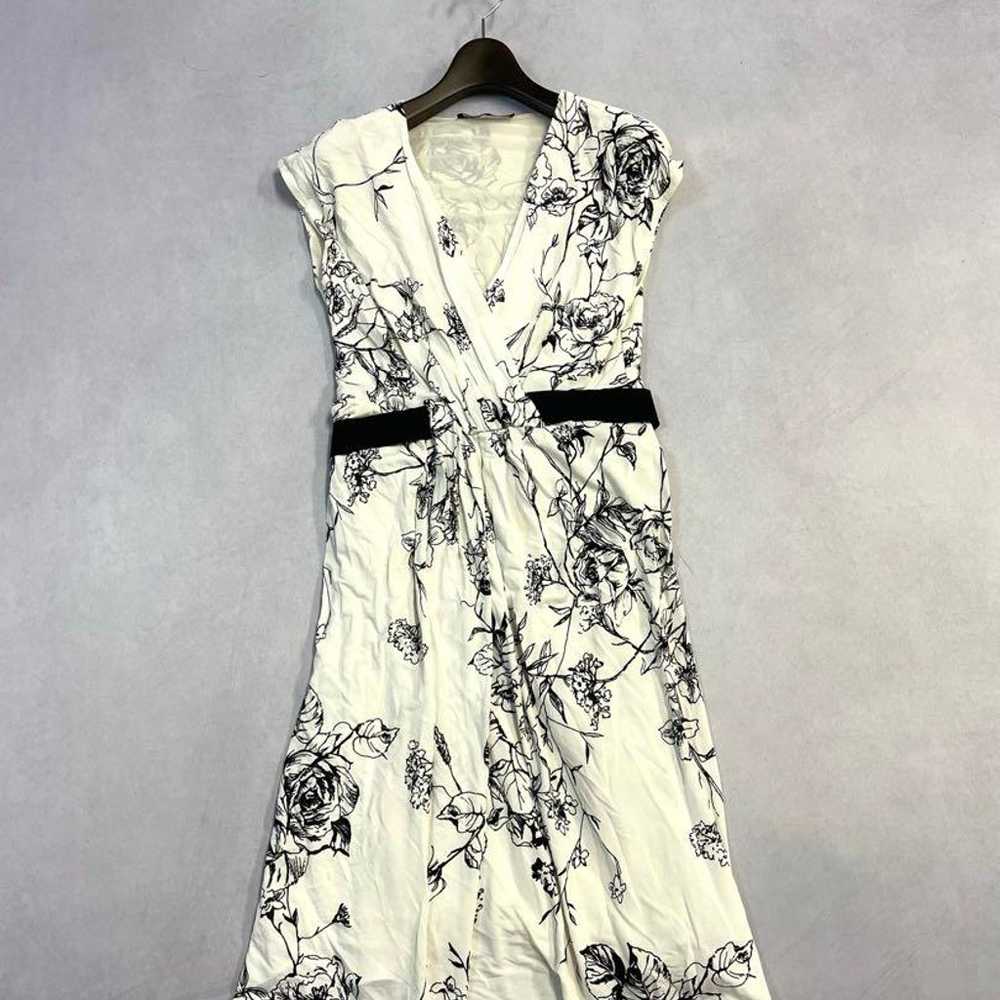 H ○ MaxMara STUDIO Floral Long-Length Sleeveless … - image 1