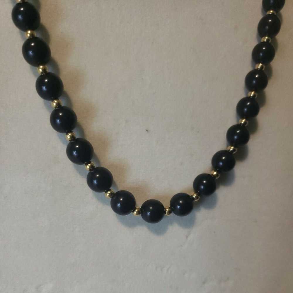 Vintage Monet Black Beaded Necklace Gold Tone Jew… - image 3