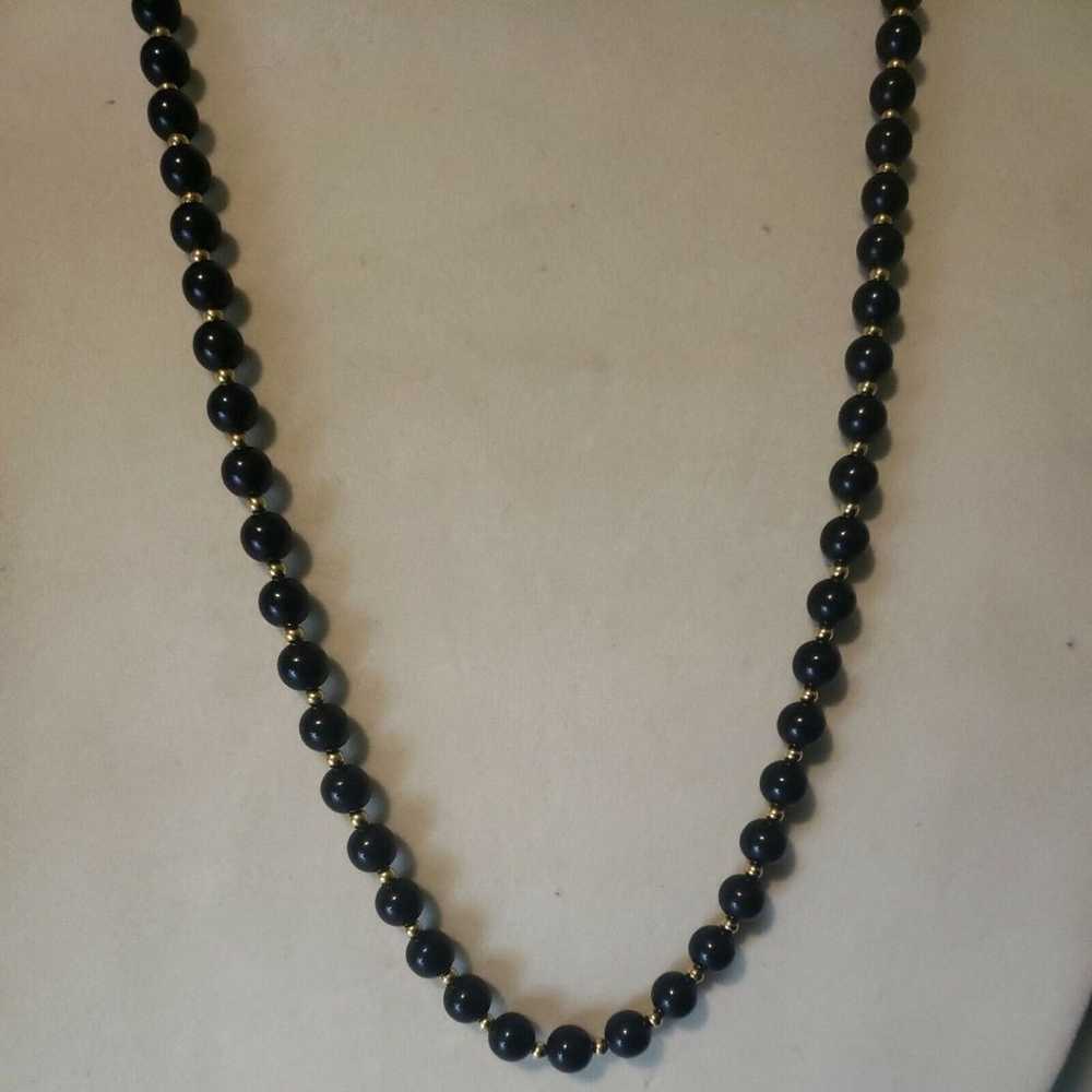 Vintage Monet Black Beaded Necklace Gold Tone Jew… - image 6