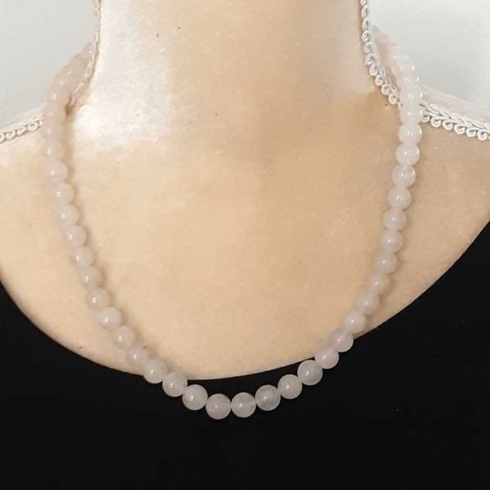 Vintage pale pink beaded rose quartz necklace - image 1