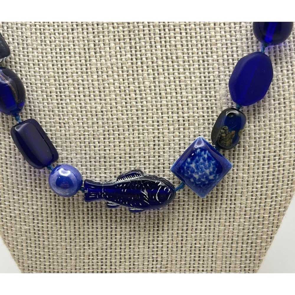 Vintage Royal Blue Beaded Fish Necklace Beach Sea… - image 3