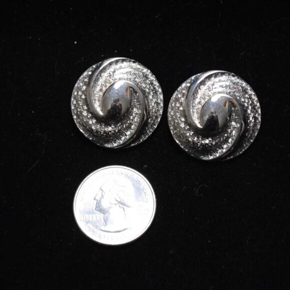 Vintage Silver-tone Swirl Judy Lee Clip-on Earrin… - image 9